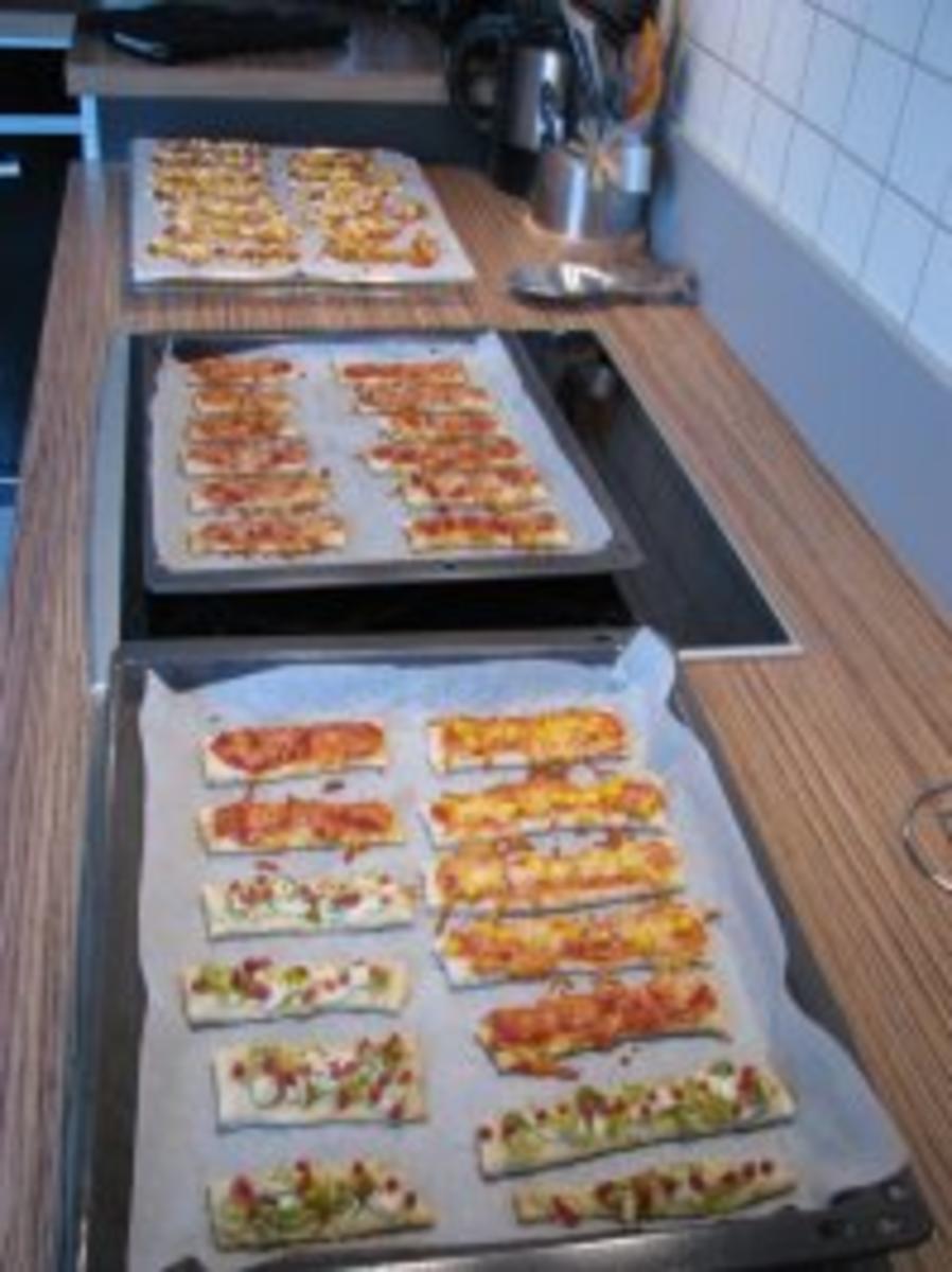 "SNACK" Pizza-Streifen - Rezept - Bild Nr. 2