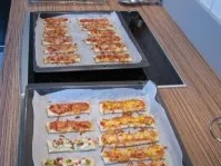"SNACK" Pizza-Streifen - Rezept - Bild Nr. 2