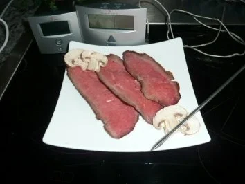 FLEISCH Roastbeef,bei Niedrigtemperatur gegart - Rezept