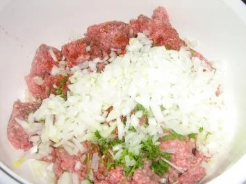 Rezept: Hackrouladen in Schwarzwälder Schinken gerollt mit Apfelrotkraut und Püree Bild Nr. 4 Hackrouladen in Schwarzwälder Schinken gerollt mit Apfelrotkraut und Püree - Rezept - Bild Nr. 4