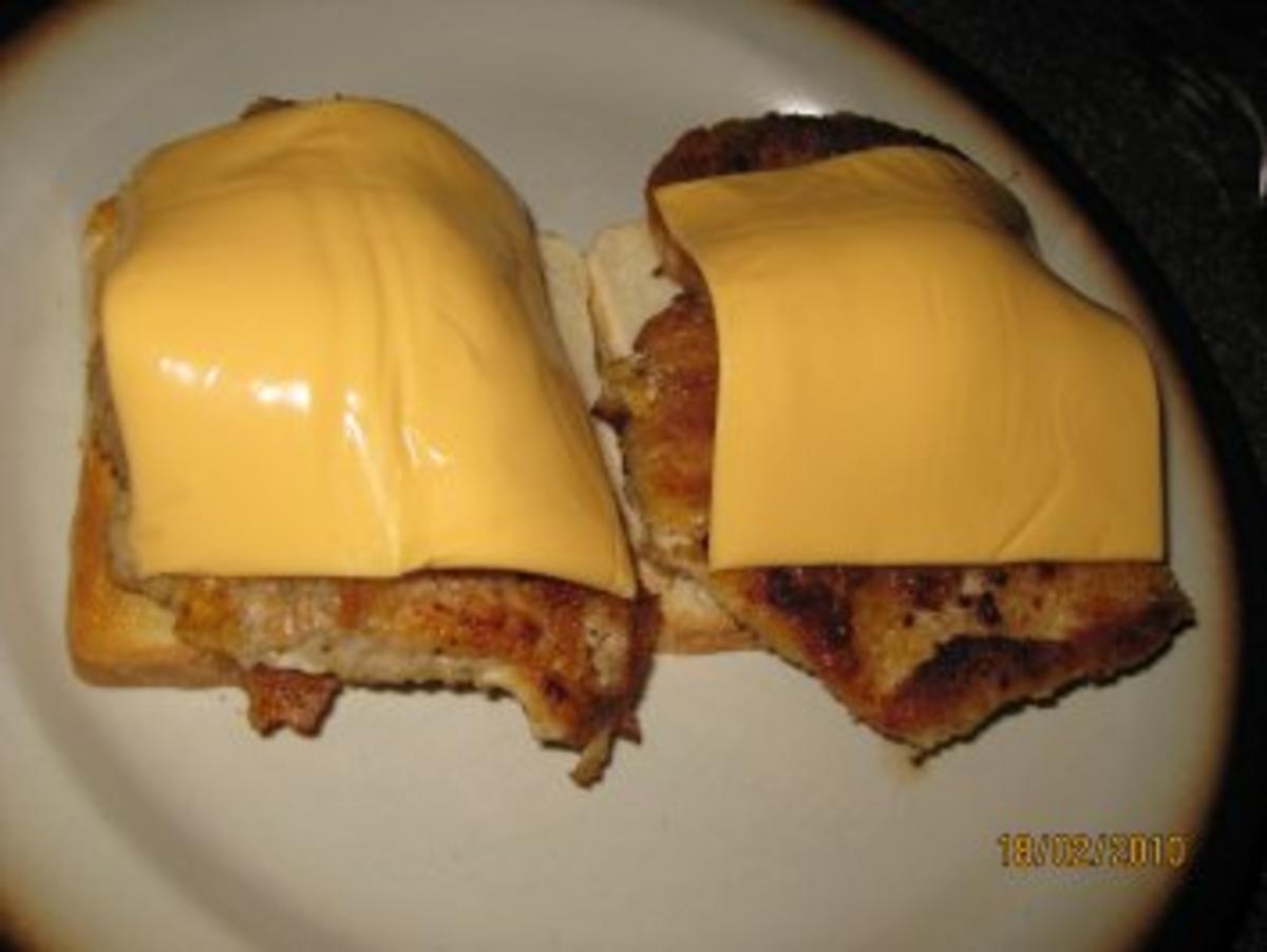 Pfirsichschnitzel auf Toast, überbacken mit Käse - Rezept - Bild Nr. 4