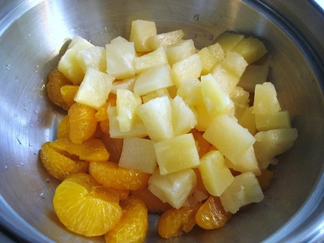 Rezept: Geflügelsalat - die schnellste Variante Bild Nr. 2 Geflügelsalat - die schnellste Variante - Rezept - Bild Nr. 2