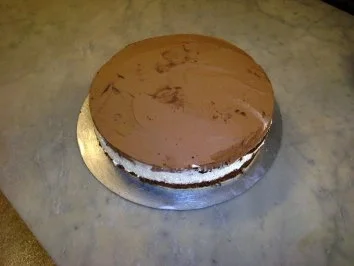 Rezept: Bacardi-Schokosahne mit Borkenscchokolade Bild Nr. 2 Bacardi-Schokosahne mit Borkenscchokolade - Rezept - Bild Nr. 2