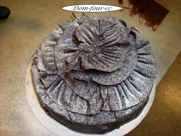 Rezept: Bacardi-Schokosahne mit Borkenscchokolade Bacardi-Schokosahne mit Borkenscchokolade - Rezept