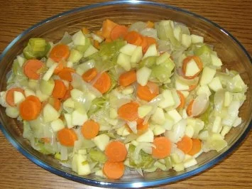 Vegetarisches - Auflauf mit Kartoffeln, Süsskartoffeln, Porree - Rezept - Bild Nr. 3