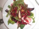 Blattsalat mit Granatapfelsoße - Rezept