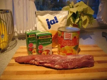 Schweinefilet mit Sauce Bernaise und gemischten Früchten - Rezept - Bild Nr. 2