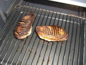 Rezept: Rosenkohlpüree mit gebratener Ente an Rotweinsößchen Bild Nr. 7 Rosenkohlpüree mit gebratener Ente an Rotweinsößchen - Rezept - Bild Nr. 7