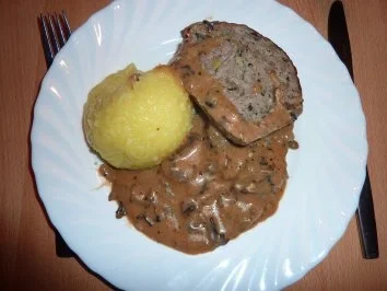 Rezept: Fl/Rind/Schwein: Hackbraten mit Champignonsauce Bild Nr. 8 Fl/Rind/Schwein: Hackbraten mit Champignonsauce - Rezept - Bild Nr. 8