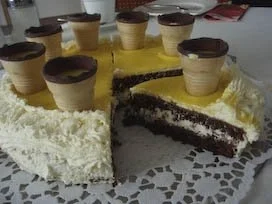 Torte: Eierlikör-Torte - Rezept