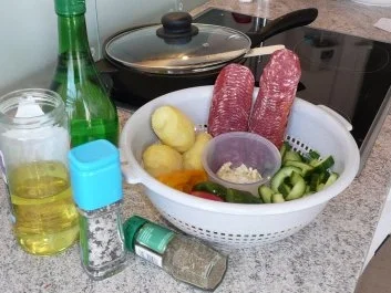 Salate: Warmer Kartoffelsalat nach italienischer Art - Rezept - Bild Nr. 3