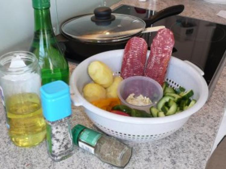Salate: Warmer Kartoffelsalat nach italienischer Art - schnell ...