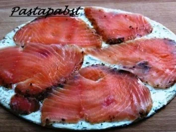 Crêpestorte mit Räucherlachs - Rezept - Bild Nr. 5