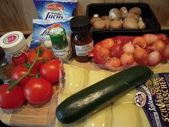 Maultaschenauflauf mit Cremechampignons - Rezept