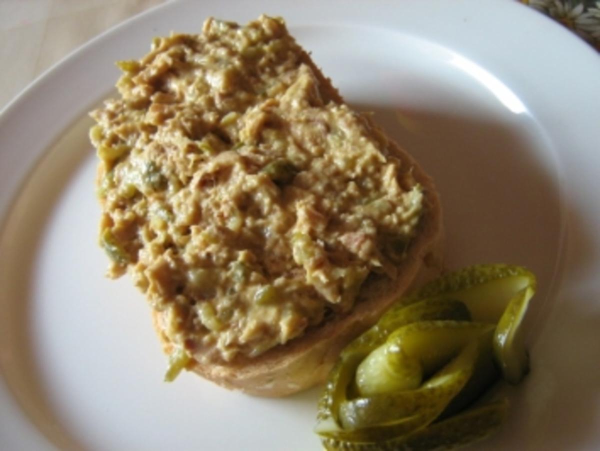 Thunfisch Walnuss Brot Aufstrich - Rezept