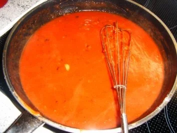 Eier in Tomatensoße übergrillt - Rezept - Bild Nr. 5