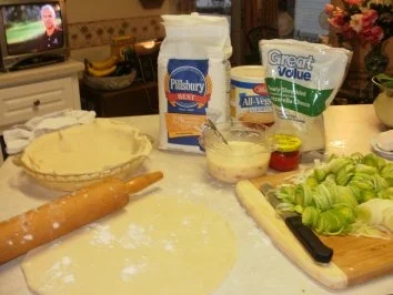 Rezept: Pie- Lauch, Zwiebel und Karoffell Pie gebacken in einer leckeren Kurste - Amerikanisch Bild Nr. 4 Pie- Lauch, Zwiebel und Karoffell Pie gebacken in einer leckeren Kurste - Amerikanisch - Rezept - Bild Nr. 4