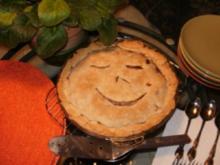 Pie- Lauch, Zwiebel und Karoffell Pie  gebacken in einer leckeren Kurste - Amerikanisch - Rezept