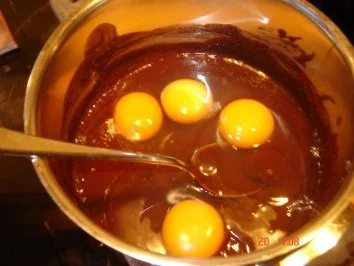 Schokoladenmuffins mit cremigem Nougatkern - Rezept - Bild Nr. 5