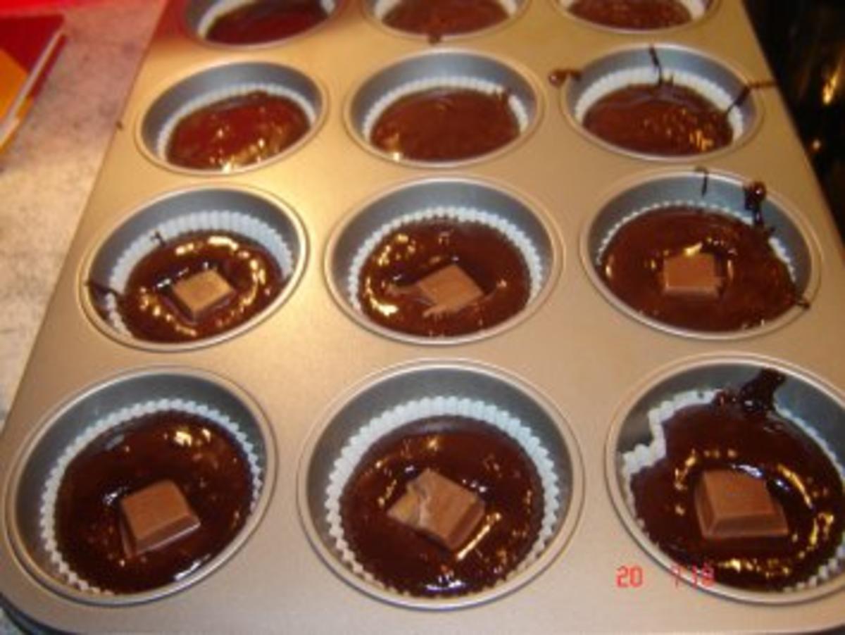 Schokoladenmuffins mit cremigem Nougatkern - Rezept - Bild Nr. 9