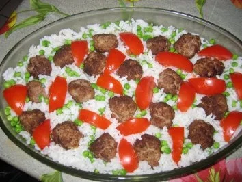 Hackbällchen-Reis-Auflauf - Rezept - Bild Nr. 2