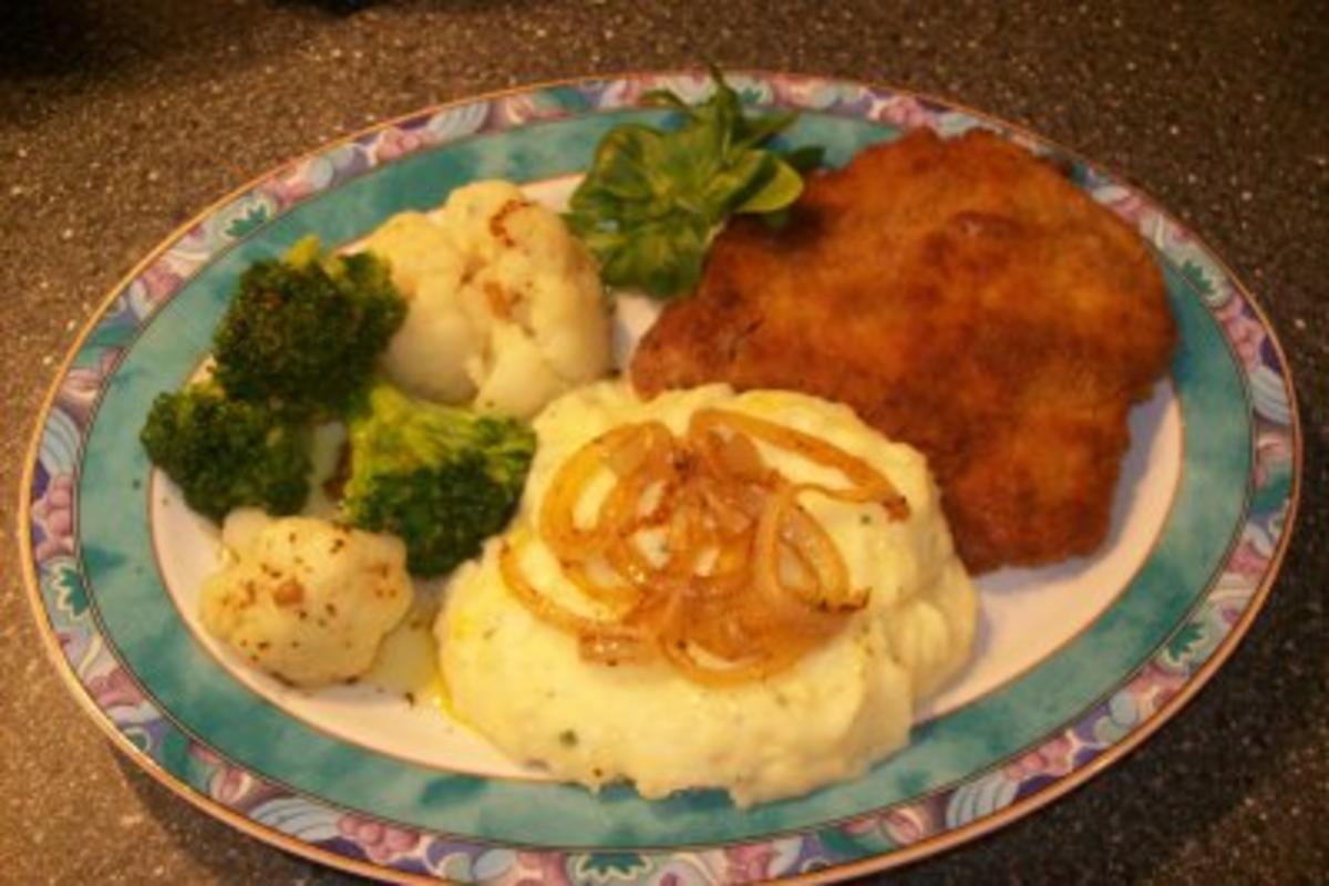 Schnitzel mit Kartoffelpüree u. Blumenkohl - Broccoli  Gemüse - Rezept - Bild Nr. 4