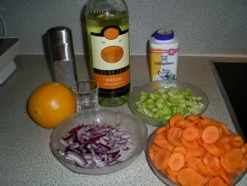 Rezept: Karotten - Orangen Süppchen Bild Nr. 2 Karotten - Orangen Süppchen - Rezept - Bild Nr. 2