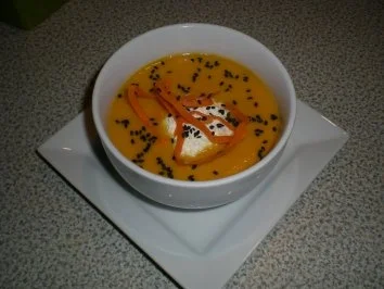 Rezept: Karotten - Orangen Süppchen Bild Nr. 6 Karotten - Orangen Süppchen - Rezept - Bild Nr. 6