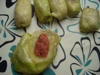 Rezept: Uwes geliebte Kohlrouladen Bild Nr. 2 Uwes geliebte Kohlrouladen - Rezept - Bild Nr. 2