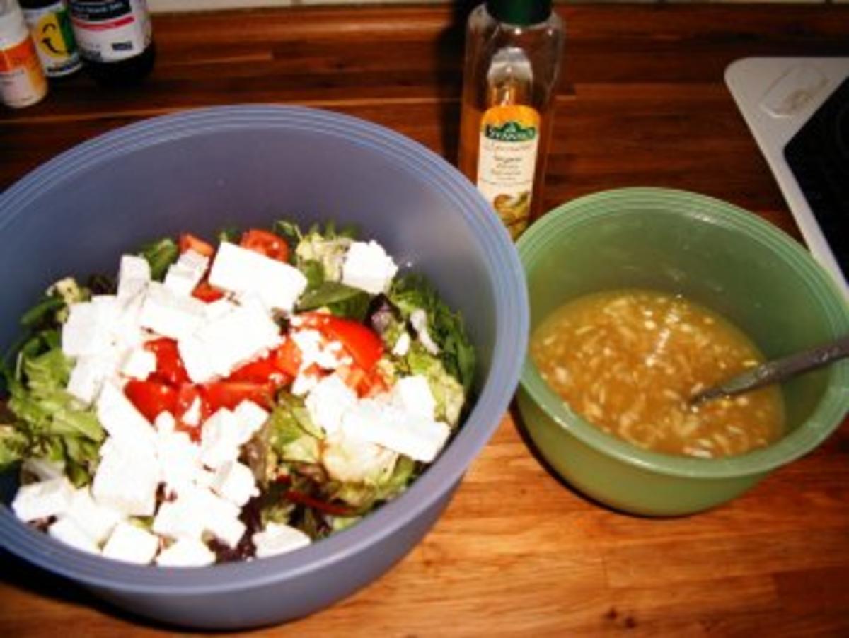 Großer Salatteller mit weißem Balsamico-Dressing - Rezept - Bild Nr. 2