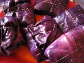 Rezept: Rotkohlrouladen.... 1 Jahr Kochbar, das muss gefeiert werden! Bild Nr. 5 Rotkohlrouladen.... 1 Jahr Kochbar, das muss gefeiert werden! - Rezept - Bild Nr. 5