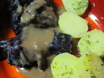 Rezept: Rotkohlrouladen.... 1 Jahr Kochbar, das muss gefeiert werden! Bild Nr. 9 Rotkohlrouladen.... 1 Jahr Kochbar, das muss gefeiert werden! - Rezept - Bild Nr. 9