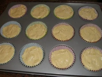 Rezept: Muffin: APFELMUFFIN ... unter Mandelhaube Bild Nr. 6 Muffin: APFELMUFFIN ... unter Mandelhaube - Rezept - Bild Nr. 6