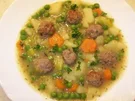 Eintopf - Kartoffelsuppe mit Hackfleischbällchen - Rezept