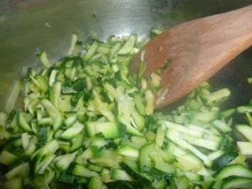 GLASFOOD 8:Huhn-Zuccini "Souffle" - Rezept - Bild Nr. 4