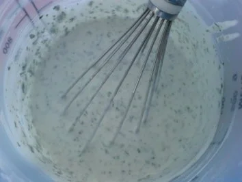 Rezept: Fischfilet mit Röstkartoffeln und grüner Soße Bild Nr. 8 Fischfilet mit Röstkartoffeln und grüner Soße - Rezept - Bild Nr. 8