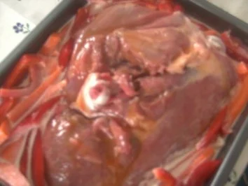 Putenbraten mit Honig-Hagebuttenkruste in Wintergemüse  geschmort - Rezept - Bild Nr. 7