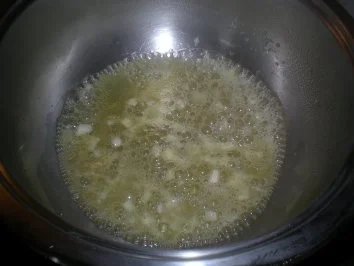 Spaghetti al Limone mit Puten Streifen, Oliven, Tomaten und Kapern - Rezept - Bild Nr. 3