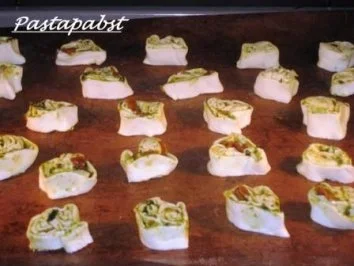 Rucola-Tomaten-Pesto Schnecken - Rezept - Bild Nr. 4