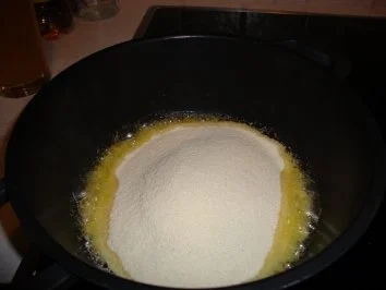 Rezept: Grießschmarrn Bild Nr. 2 Grießschmarrn - Rezept - Bild Nr. 2