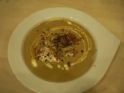 Rezept: Rosmarin-Rahmsuppe mit Pilzen Rosmarin-Rahmsuppe mit Pilzen - Rezept