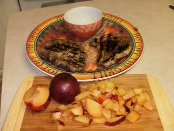 Rezept: Schweinekotlett mit Plaumen Sosse - Diese ziehen lassen fuer in paar Stunden bevor grillen - Pork Chops - Iowa Style Bild Nr. 5 Schweinekotlett mit Plaumen Sosse - Diese ziehen lassen fuer in paar Stunden bevor grillen - Pork Chops - Iowa Style - Rezept - Bild Nr. 5