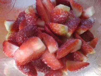 Erdbeer-Becher - Rezept - Bild Nr. 7