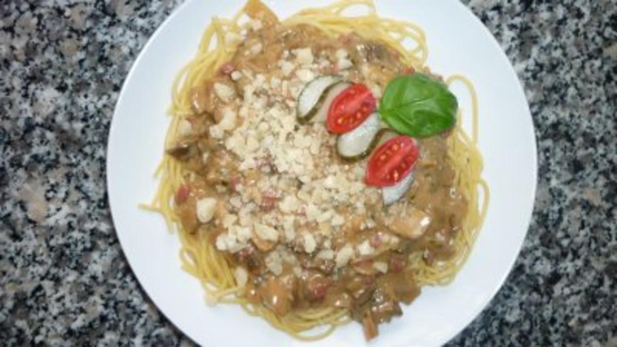 Spaghetti mit Steinpilz-Sauce - Rezept mit Bild - kochbar.de