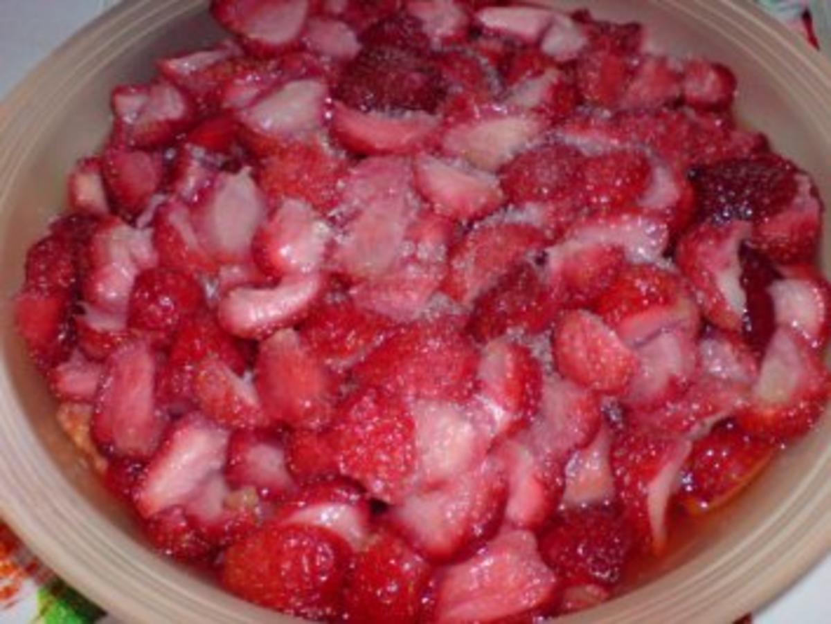 Erdbeer-Torte - Rezept - Bild Nr. 2