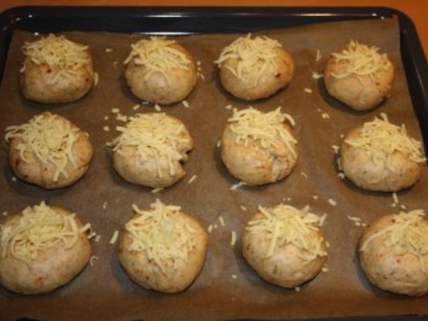 Scharfe Gefüllte Brötchen - einfach - 249 kcal/100g