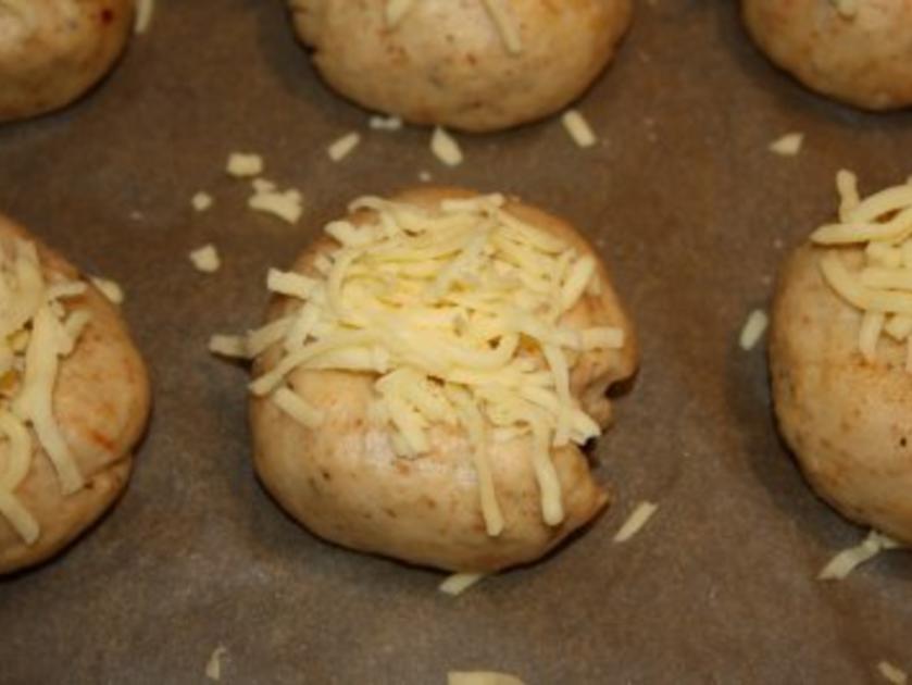 Scharfe Gefüllte Brötchen - einfach - 249 kcal/100g