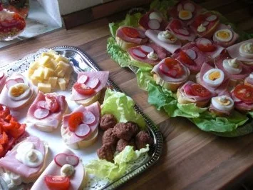 Rezept: belegte Baguttescheiben belegte Baguttescheiben - Rezept