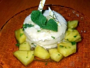 Kokospudding mit beschwippster Ananas - Rezept