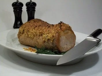 Rücken vom Mangalica-Schwein an Dauphinoise und Erbsenschoten - Rezept - Bild Nr. 5